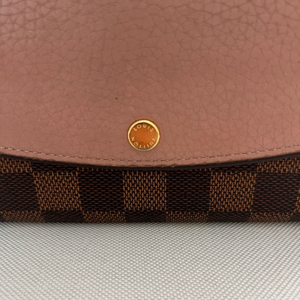 Louis Vuitton Normandy Emilie Wallet - Picture 4 of 10